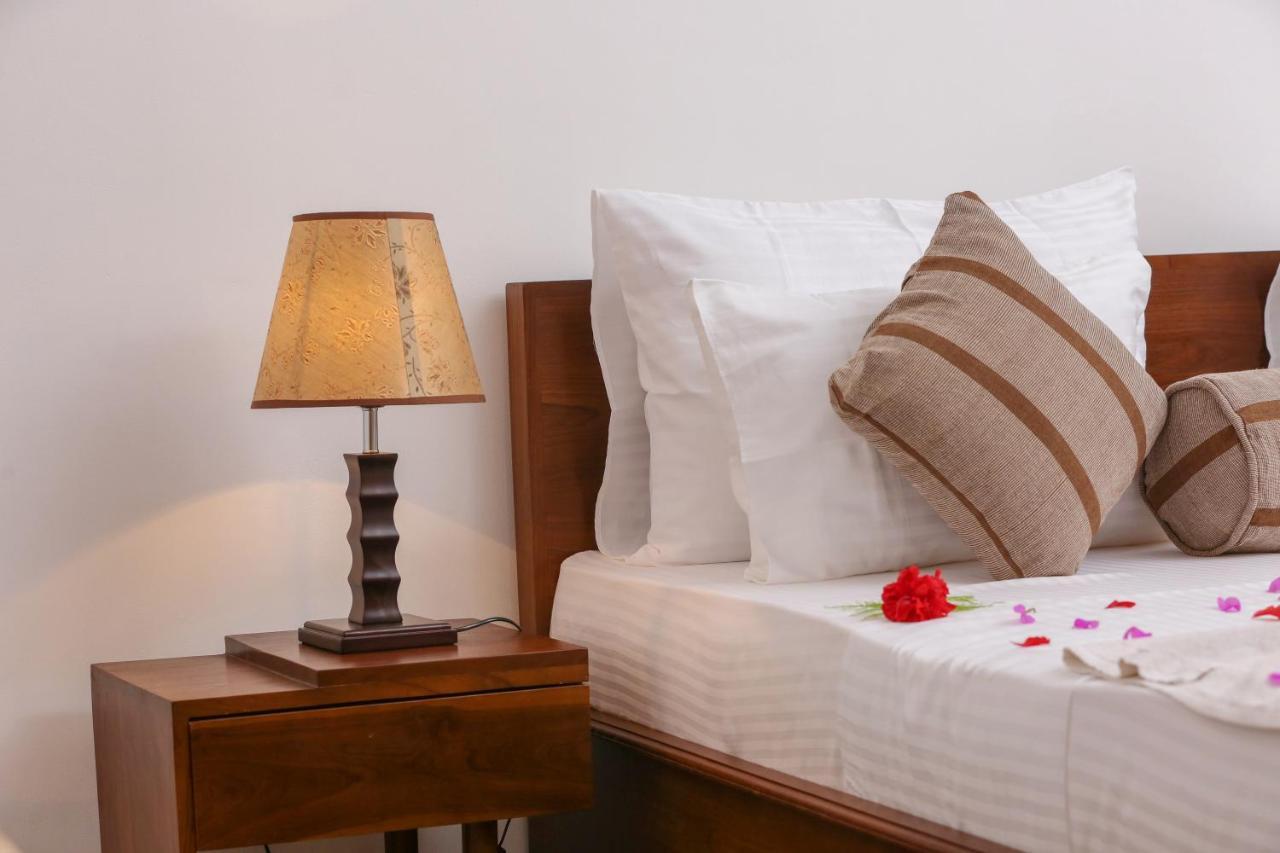 L&D Stay Inn Hikkaduwa Dış mekan fotoğraf