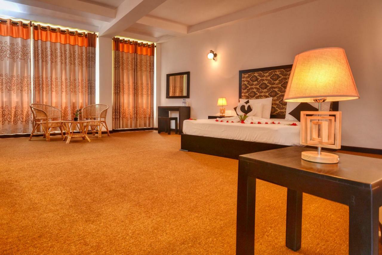 L&D Stay Inn Hikkaduwa Dış mekan fotoğraf