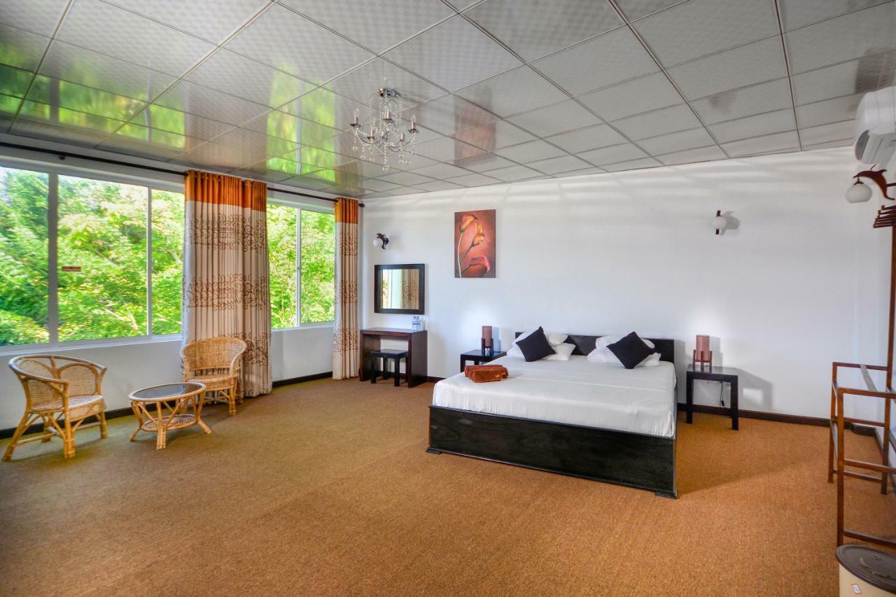 L&D Stay Inn Hikkaduwa Dış mekan fotoğraf