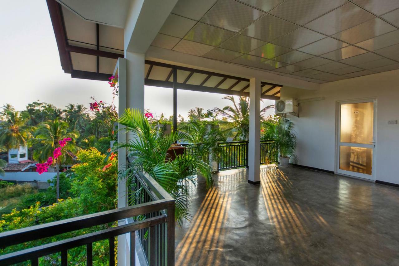 L&D Stay Inn Hikkaduwa Dış mekan fotoğraf